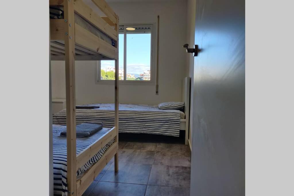 2 Bedroom In Salou Center With Pool And Parking ภายนอก รูปภาพ